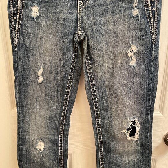 Silver Jeans Aiko Bootcut Distressed Denim Embellished Jeans size 29 x 33 - Picture 7 of 8